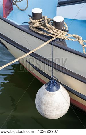 White Round Boat Fender For Motor Boat