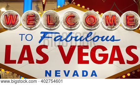 Welcome To Fabulous Las Vegas Retro Neon Sign In Gambling Tourist Resort, Usa. Iconic Vintage Glowin