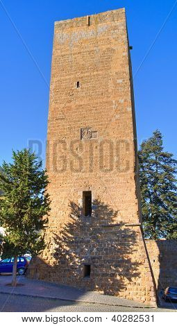 ทาว Lavello Tuscania ขาว อิตาลี