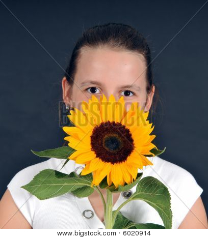 dívka s slunečnice