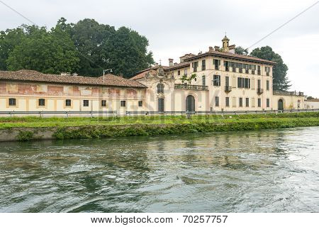Cassinetta Di Lugagnano (milan)