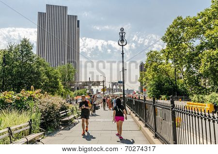Brooklyn Bridge