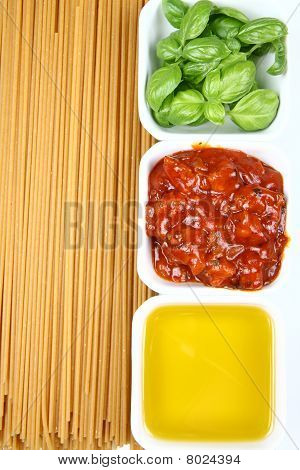 ส่วนผสมสปาเก็ตตี้โบโลเนส