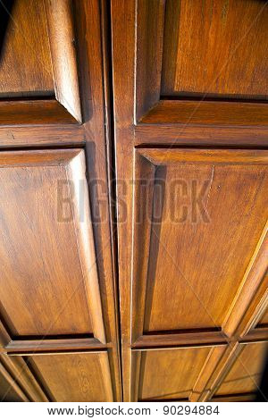 Mozzate Rusty Brass Brown Knocker   Door Curch  Closed Metal Wood Italy  Lombardy   Milan