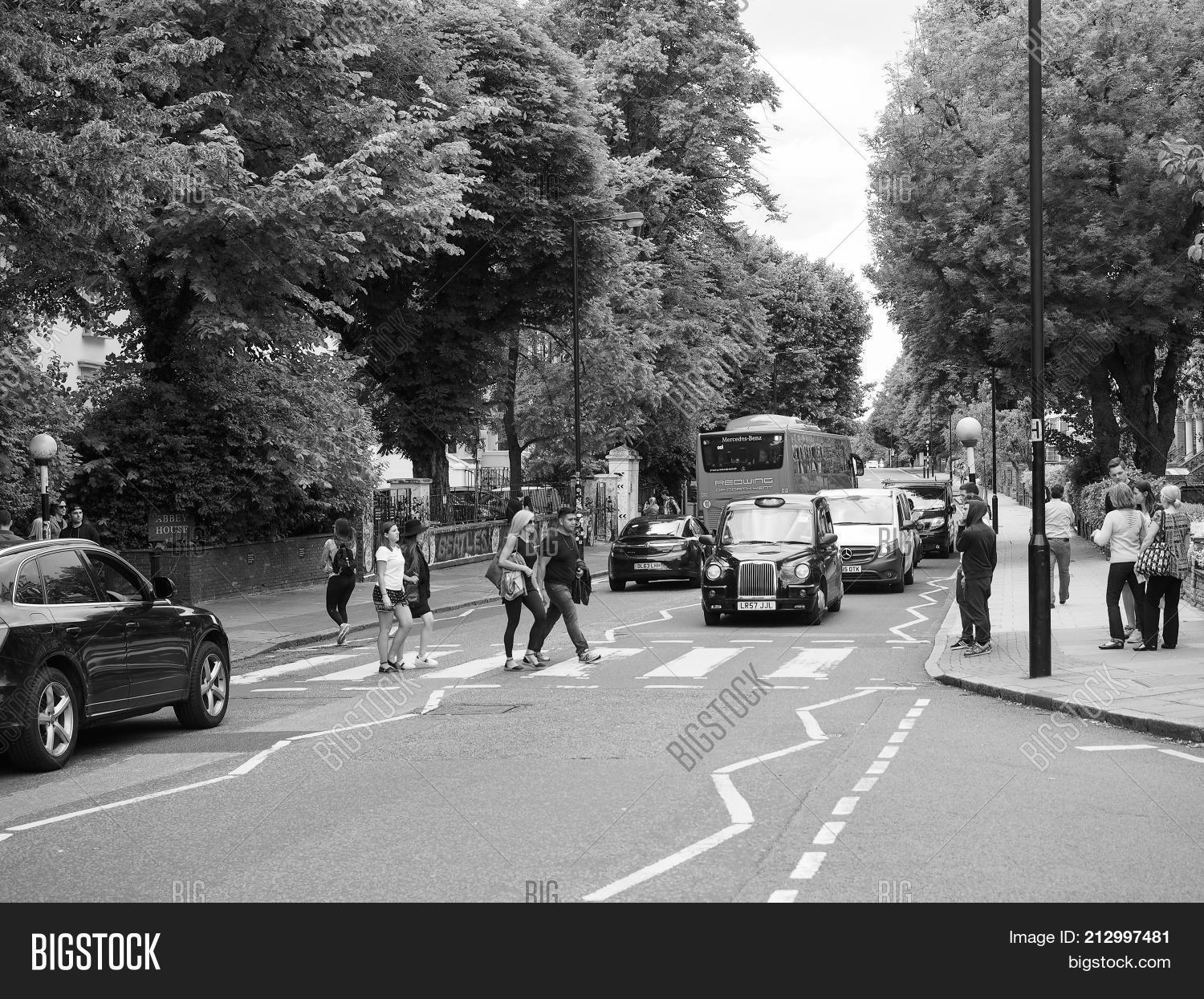 Get Wallpaper Abbey Road Crossing Image Photo Free Trial Bigstock For iPhone Free