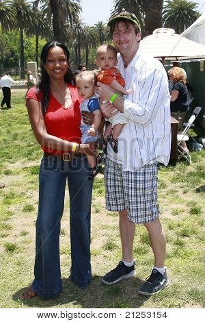 LOS ANGELES - 8 juni: Garcelle Beauvais-Nilon op een 'A Time For Heroes' Celebrity Carneval die in aanmerking komen