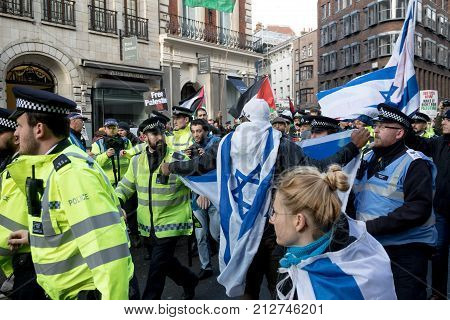 4th November 2017 London United Kingdom:-Pro Israeli protesters counter demonstrate a pro Palestine rally in central London