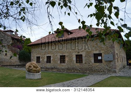 Interior Courtyard Of The Jesus Otero Museum In The Medieval Villa In Santillana Del Mar. August 26,