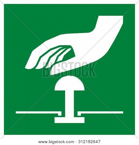 Green Mergency Stop Push Button Symbol Illustration
