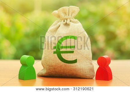 Money Bag With Euro Symbol And Two People Figures. Business Investment And Lending, Leasing. Busines