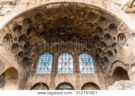 Monumental Arches Of Basilica Of Maxentius, Italian: Basilica Di Massenzio, Ruins In Roman Forum, Ro
