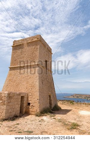 Manikata, Malta. Watchtower Lippija (ta 'lippija Tower), 1637