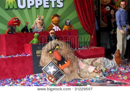 LOS ANGELES - MAR 20:  Muppets at the Hollywood Walk of Fame Star Ceremony for The Muppets at the El Capitan Theater on March 20, 2012 in Los Angeles, CA