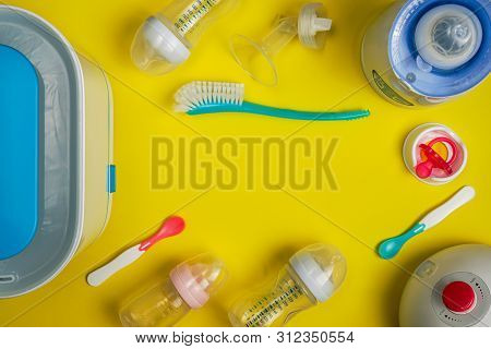 Bibber Cleaning Brush And Electric Bottle Sterilizer