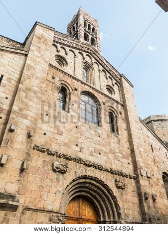 The Cathedral Of Santa María De Urgel Is Romanesque In Style And Dates Back To The 12Th Century. Seo