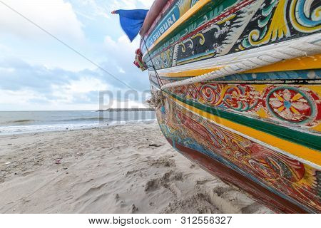 Songkhla, Thailand - Feb. 2, 2019 : The Colorful Pattern Of Koleh Boat At Ban Bo Mas Beach, Songkhla