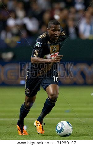 CARSON, CA. - 2 aprile: Philadelphia Union F Danny Mwanga #10 in azione durante la partita MLS tra t