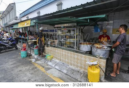 Transfer Road Roti Canai