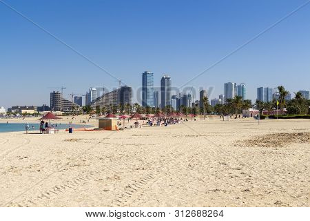 Dubai, Uae - November 30, 2018: Rest On The City Beach. Al Mamzar Beach Park.