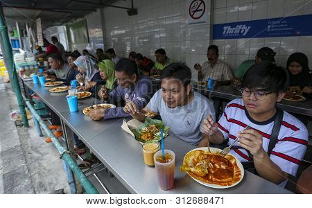 Transfer Road Roti Canai