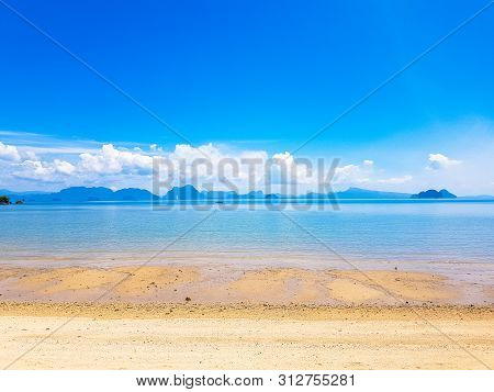 Paradise Beach With Blue Sky And Delicious Sea. Ideal For A Vacation Or Honeymoon.
Thailand.