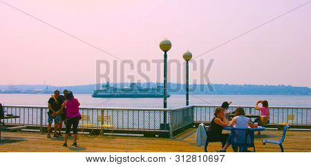 Seattle, Washington, Usa (mai 9, 2019) Downtown Seattle, Sit On The Sea, A Place To Relax In Seattle