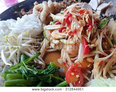 Thai Food Style, Selective Focus Of Papaya Salad Set On Tray, This Food Is Most Popular Thai Food, S