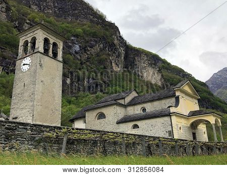Church Of Santa Maria Assunta And Of St. John The Baptist Or Chiesa Di Santa Maria Assunta E Di San 