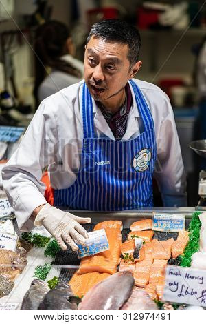Sheffield, Uk - 20th July 2019: Fishmongers In Sheffields Moor Market During The Tramlines Festival 