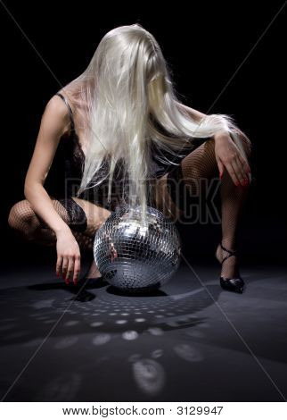 Dark Dance Glitterball