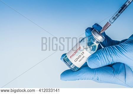 Izmir, Turkey - January 17 2021: Coronavirus Vaccine Concept And Background. New Vaccine Moderna Iso