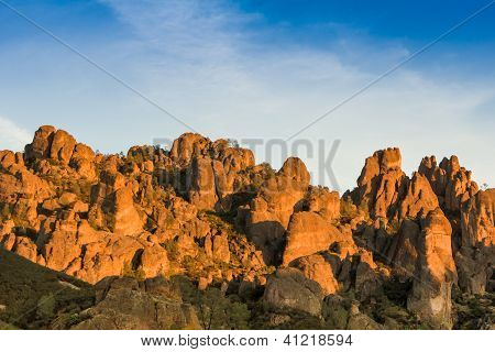 Pinnacles National Monument en Californie (États-Unis)