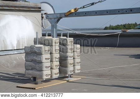 Counter Weight Or Weight Balance Concrete Blocks Or Bricks As Part Of Suspended Wire Rope Platform F