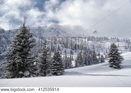 Winter in Godeanu Mountains, Carpathians, Romania, Europe