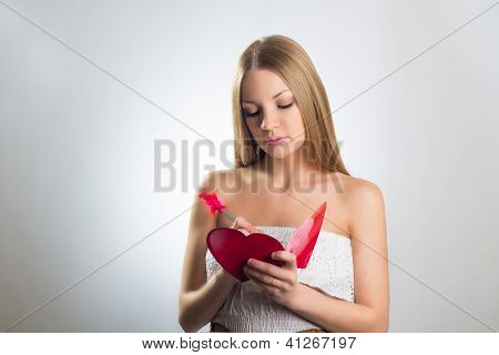 年轻女子的爱情 Valantines 天感觉