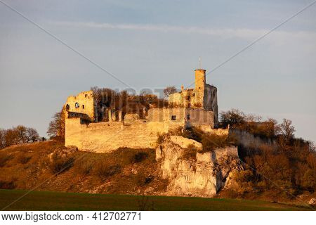 Falkenstein Castle in autumn, Austria