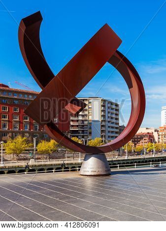 Bilbao, Spain - September 28, 2017: Monument Escultura Variante Ovoide De La Desocupacion De La Esfe