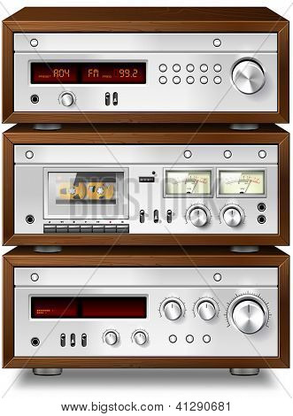 Di analogico musica Audio Compact cassette Stereo con amplificatore e sintonizzatore vintage rack