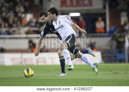 VALENCIA - Januar 20: Tino Costa Rightl und Alvaro Arbeloa beim spanischen Fußball-Liga-Spiel-Art
