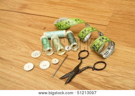 Sewing kit equipment