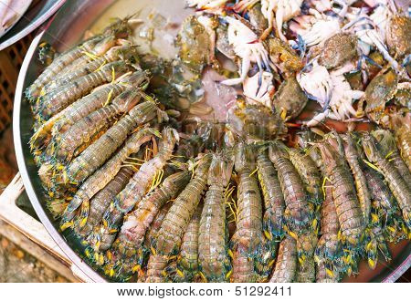 Fresh seafood in the wet market