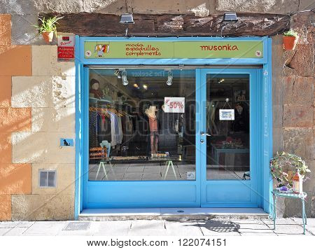 BARCELONA SPAIN - JANUARY 31: Store of the woman clothes in the street of Barcelona on January 31 2015. Barcelona is the capital of Catalonia and second largest city of Spain.
** Note: Soft Focus at 100%, best at smaller sizes