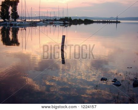 západ slunce na jezeře balaton v Maďarsku 2005