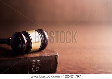 the judge gavel and holy bible