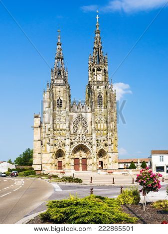 Travel to France - front view of Basilique Notre-Dame de l'Epine (Basilica of Our Lady of the Thorn) in village of L'Epine, Marne, Champagne region