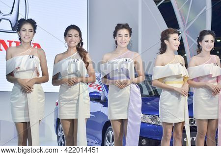 Bangkok-apil 2 Pretty At The35th Bangkok International Motor Show 2014 On Apil 2 2014 In Bangkok, Th