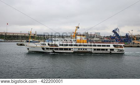 Istanbul, Turkey - April 04, 2021: Sehir Hatlari Ferry In Bosphorus Strait. Sehir Hatlari Was Establ