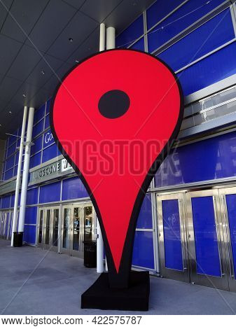 San Francisco - May 9 2011: Large Red Google Maps Location Icon At The Entrance To Google Io Android