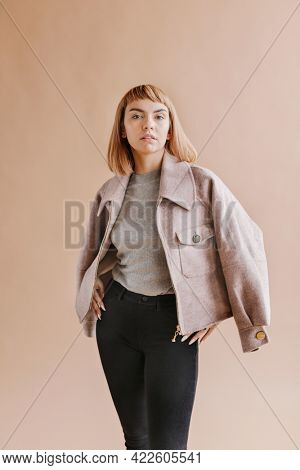 Short brown hair woman in a studio shoot