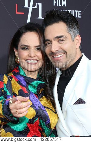 LOS ANGELES - JUN 2:  Lucy Chaparro, Omar Chaparro at the 7th and Union Premiere -  Los Angeles Latino International Film Festival at the TCL Chinese Theater IMAX on June 2, 2021 in Los Angeles, CA